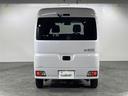 クルーズ　禁煙車　社外ナビ（ＢＴ，フルセグ，ＣＤ／ＤＶＤ，ラジオ）　バックカメラ　マルチレール　オーバーヘッドネット　オーバーヘッドシェルフ　間仕切カーテン　荷室マット　クリアランスソナー　スマートアシスト（32枚目）