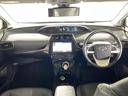 プリウス Aプレミアム 禁煙車 純正9インチナビ CD DVD フルセグTV トヨタセーフティーセンス バックモニター ヘッドアップディスプレイ ブラインドスポットモニター ビルトインETC レーダークルーズコントロール 中古車画像_2