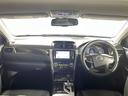 カムリ ハイブリッド レザーパッケージ 禁煙車 純正ナビ BT AM FM CD DVD ワンセグTV バックカメラ ステアリングリモコン ビルドインETC クルーズコントロール レザーシート パワーシート シートヒーター 取扱説明書 中古車画像_2