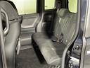 【後部座席】大人が座っても余裕のある広さです！！頭上や足元のスペースも広く取ってあります！