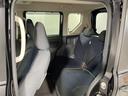 【後部座席】大人が座っても余裕のある広さです！！頭上や足元のスペースも広く取ってあります！