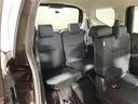 【サードシート】3列目もゆとりがあり居心地よくお過ごしいただけます。掲載箇所以外にご希望の写真がございましたらお気軽にお問い合わせ下さい。フロアマットは汚れが気になる場合は新品のご注文も承ります。