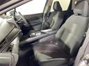 【助手席】きれいな助手席なので家族や友だちに乗ってもらっても安心です！