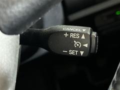 �ڥ��롼������ȥ�����۹�®ƻϩ�伫ư������ƻϩ��������˥ɥ饤�С������ꤷ��®�٤ǡ���������ڥ����Ƨ�ޤʤ��Ƥ⡢����μ�®�����Ԥ��Ƥ���ޤ��� 5