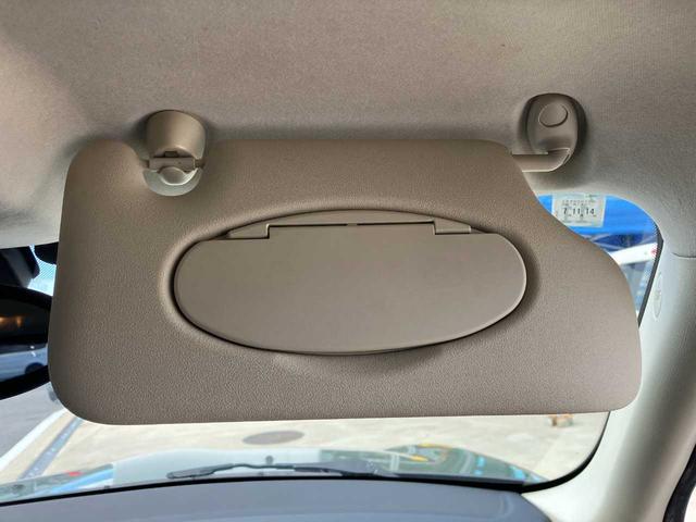 ＭＩＮＩ クーパーＳＤ　クロスオーバー　ディーゼルターボ　ブレーキアシスト　横滑り防止装置　ヒルスタートアシスト　スマートキー　キーレス　オートエアコン　盗難防止システム　純正アルミホイール　純正ＨＩＤライト　純正フォグライト（11枚目）