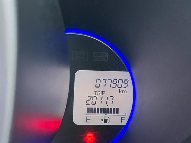 N-BOXカスタム G・Lパッケージ 社外ナビ ETC バックカメラ 左側電動スライドドア 横滑り防止装置 ヒルスタートアシスト 純正アルミホイール スマートキー スペアキー(2枚目)