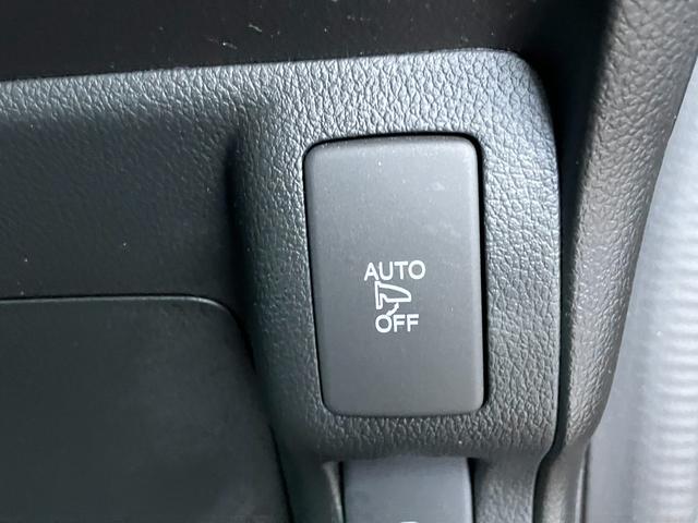 N-BOXカスタム G・Lパッケージ 社外ナビ ETC バックカメラ 左側電動スライドドア 横滑り防止装置 ヒルスタートアシスト 純正アルミホイール スマートキー スペアキー(17枚目)