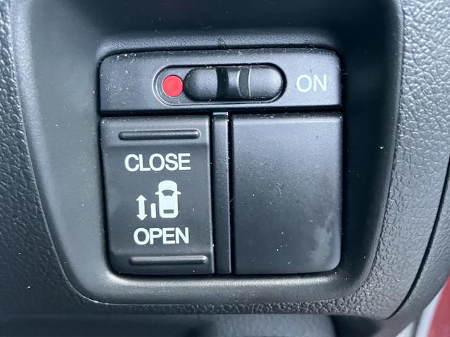 N-BOXカスタム G・Lパッケージ 社外ナビ ETC バックカメラ 左側電動スライドドア 横滑り防止装置 ヒルスタートアシスト 純正アルミホイール スマートキー スペアキー(18枚目)