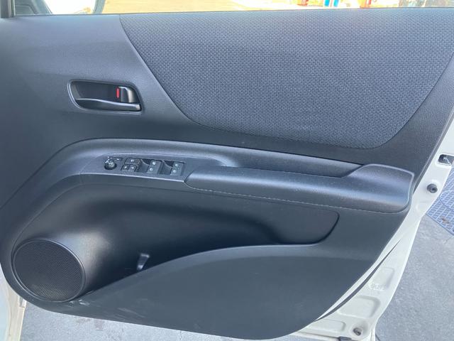 シエンタ X 衝突軽減装置 車線逸脱防止支援システム 横滑防止装置 片側電動スライドドア ドアイージークローザードア アイドリングストップ 純正ナビ ETC バックカメラ スマートキー スペアキー(20枚目)