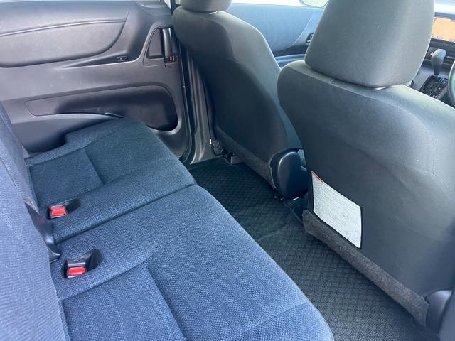 シエンタ X 衝突軽減装置 車線逸脱防止支援システム 横滑防止装置 片側電動スライドドア ドアイージークローザードア アイドリングストップ 純正ナビ ETC バックカメラ スマートキー スペアキー(23枚目)