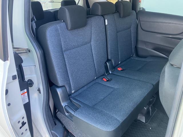 シエンタ X 衝突軽減装置 車線逸脱防止支援システム 横滑防止装置 片側電動スライドドア ドアイージークローザードア アイドリングストップ 純正ナビ ETC バックカメラ スマートキー スペアキー(24枚目)