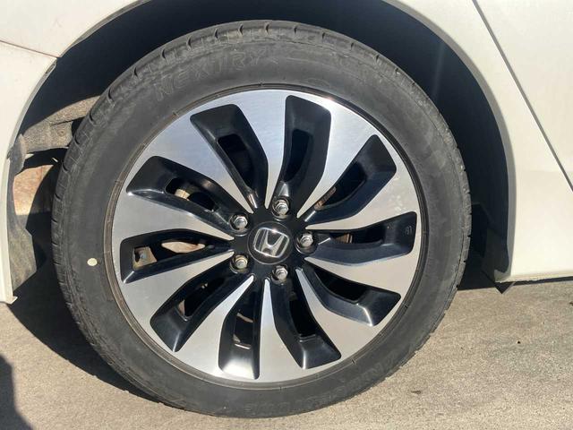 アコードハイブリッド ＬＸ　純正アルミホイール　純正ＬＥＤライト　バックカメラ　ＥＴＣ　衝突軽減装置　ソナー　クルーズコントロール　純正ＨＤＤナビ　パワーシート　プラズマクラスター　スマートキー（47枚目）