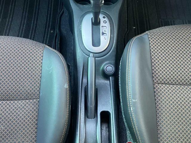 ノート メダリスト　Ｘ　衝突軽減装置　ソナー　アラウンドビューモニター　横滑防止装置　社外ナビ　ＥＴＣ　車線逸脱防止支援システム　スマートキー　スペアキー　アイドリングストップ（16枚目）