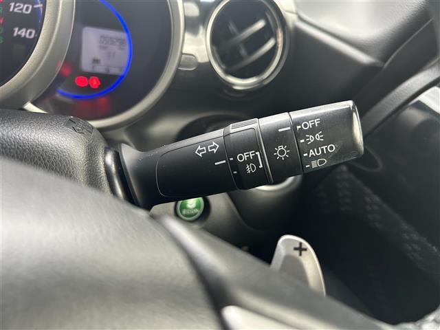 N-BOXカスタム G ターボSSパッケージ 禁煙車/社外ナビ/ETC(9枚目)