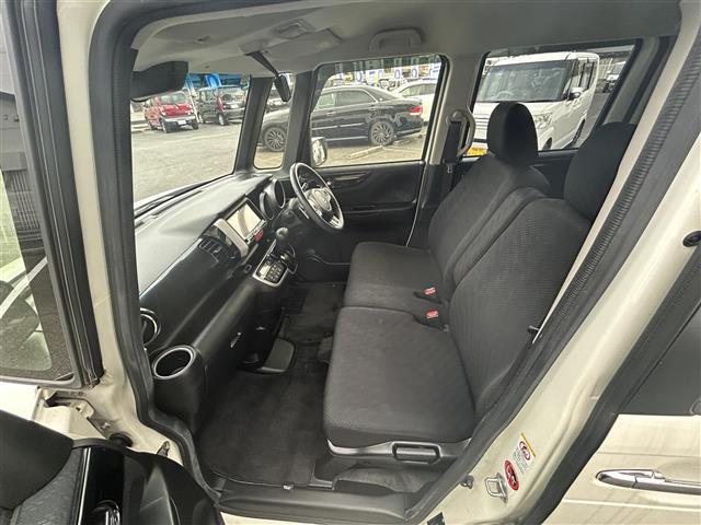 N-BOXカスタム G ターボSSパッケージ 禁煙車/社外ナビ/ETC(23枚目)