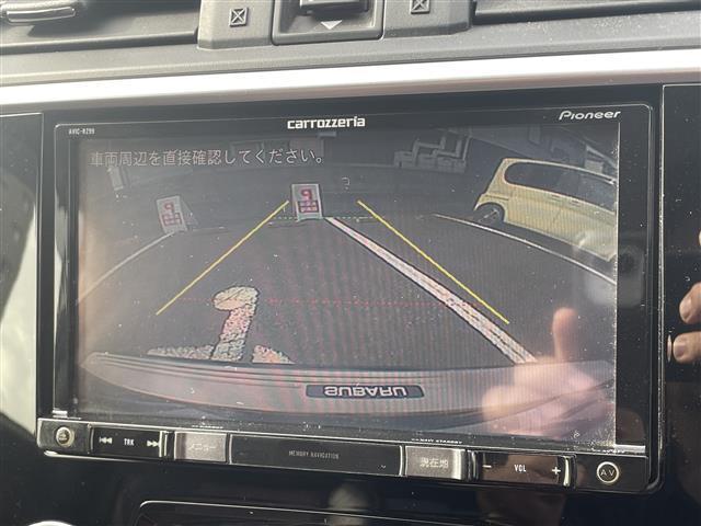 レヴォーグ ２．０ＳＴＩスポーツアイサイト　禁煙車　アドバンスドセイフティＰＫＧ　赤革シート　パワーシート　シートヒーター　カロツェリアナビ　Ｓ／Ｂカメラ　フルセグ　Ｂｌｕｅｔｏｏｔｈ　ＳＴＩエアロ　社外マフラー　社外テール　純正１８インチＡＷ（4枚目）