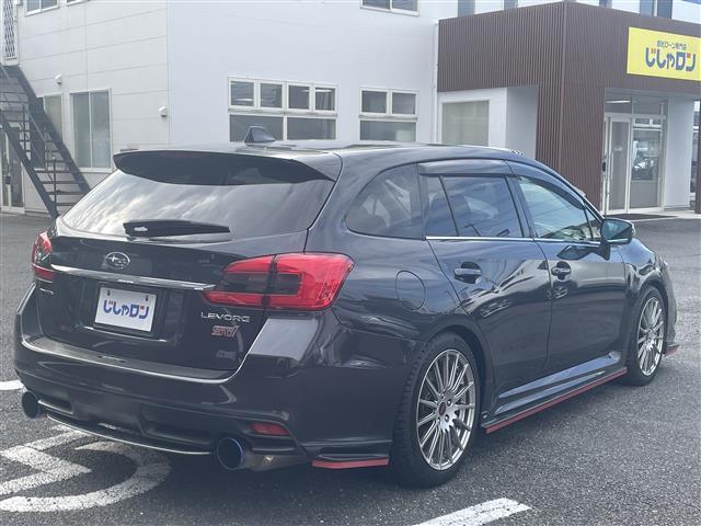 レヴォーグ ２．０ＳＴＩスポーツアイサイト　禁煙車　アドバンスドセイフティＰＫＧ　赤革シート　パワーシート　シートヒーター　カロツェリアナビ　Ｓ／Ｂカメラ　フルセグ　Ｂｌｕｅｔｏｏｔｈ　ＳＴＩエアロ　社外マフラー　社外テール　純正１８インチＡＷ（32枚目）