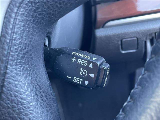 クラウン ロイヤルサルーン 純正HDDナビ バックカメラ フルセグ Bluetooth ビルトインETC 純正16インチアルミホイール クルーズコントロール スペアキー スマートキー プッシュ 左右パワーシート フォグ バイザー(9枚目)