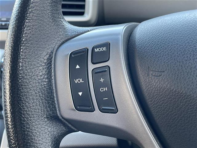 フリードハイブリッド ジャストセレクション 純正ナビ バックカメラ フルセグ Bluetooth 両側パワースライドドア クルーズコントロール ビルトインETC スマートキー HIDオートライト ウインカーミラー ステアリングリモコン(9枚目)