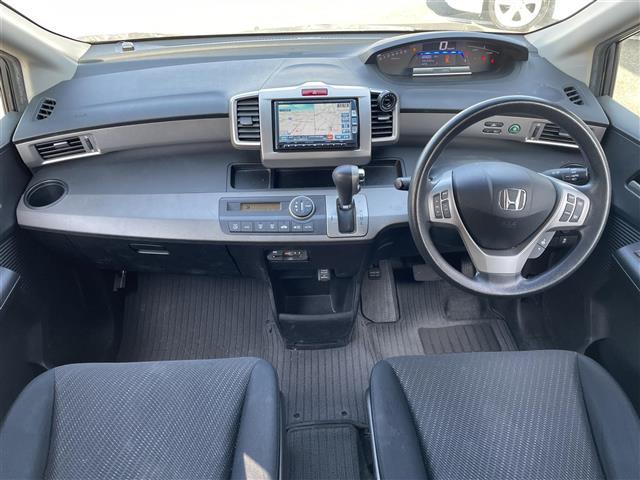 フリードハイブリッド ジャストセレクション 純正ナビ バックカメラ フルセグ Bluetooth 両側パワースライドドア クルーズコントロール ビルトインETC スマートキー HIDオートライト ウインカーミラー ステアリングリモコン(42枚目)