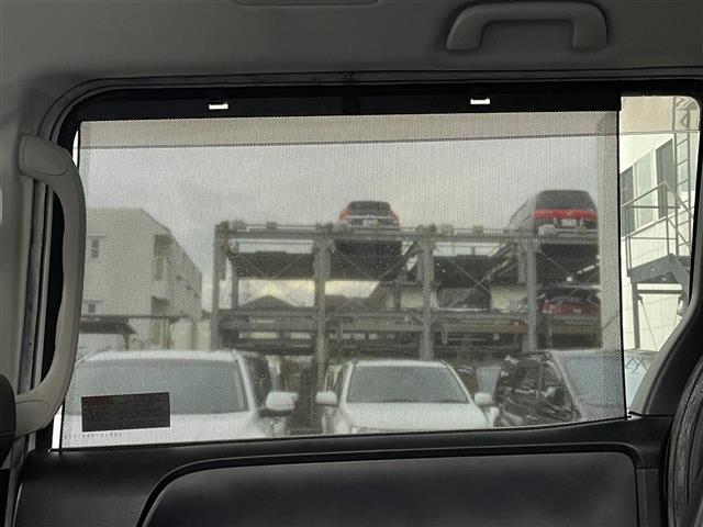 ノア Ｓｉ　純正ナビ　フルセグ　Ｂｌｕｅｔｏｏｔｈ　モデリスタフルエアロ　電動スライドドア　純正１６インチアルミホイール　ＬＥＤ　フォグ　スマートキー　７人乗り　ビルトインＥＴＣ　ＭＴモード　ウォークスルー（26枚目）