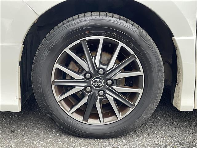 ノア Ｓｉ　純正ナビ　フルセグ　Ｂｌｕｅｔｏｏｔｈ　モデリスタフルエアロ　電動スライドドア　純正１６インチアルミホイール　ＬＥＤ　フォグ　スマートキー　７人乗り　ビルトインＥＴＣ　ＭＴモード　ウォークスルー（43枚目）