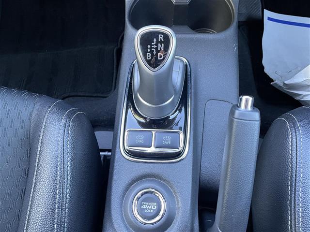 �����������A�����������Ⴭ����z�X�ł��I���X�̓K���o�[�̎��Ѓ��[�����X�ɂȂ�܂��B���ł����C�y�ɂ��₢���킹�������܂���