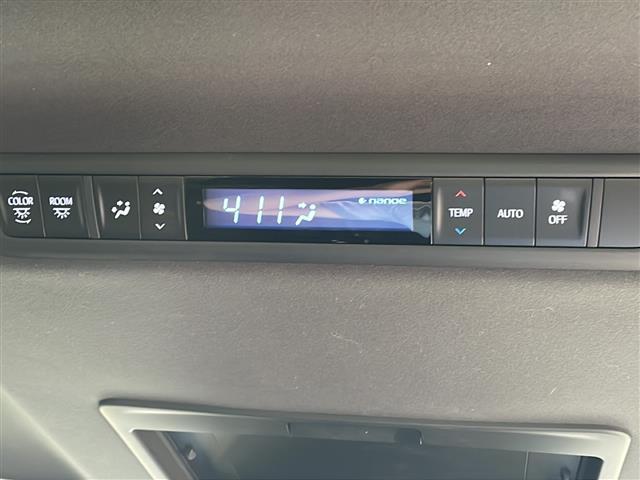 ヴェルファイア 2.5 ゴールデンアイズII ワンオーナー 純正ディスプレイオーディオ フルセグテレビ Bluetooth CD DVD バックカメラ フリップダウンモニター(12.1インチ純正)クルーズコントロール USB(17枚目)