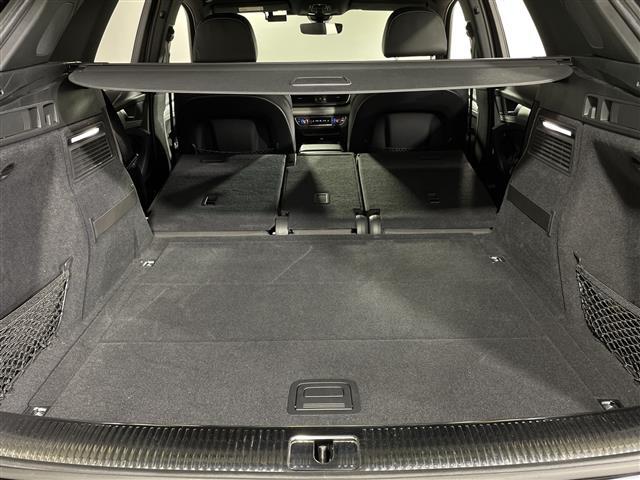 Q5 2.0TFSIクワトロ スポーツ Sラインパッケージ サンルーフ 純正ナビゲーション フルセグテレビ バックカメラ BANG&OLUFSENサウンド 革巻きステアリング パトルシフト オートライト LEDヘッドライト ドライブレコーダー コーナーセンサー(33枚目)