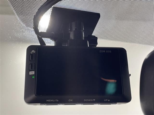 BRZ R 社外9型メモリーナビゲーション フルセグテレビ CD DVD HDMI BT バックカメラ 革巻きステアリング 純正17インチアルミホイール 革巻きステアリング LEDヘッドライト ドライブレコーダー(34枚目)