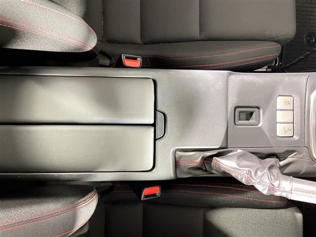 BRZ R 社外9型メモリーナビゲーション フルセグテレビ CD DVD HDMI BT バックカメラ 革巻きステアリング 純正17インチアルミホイール 革巻きステアリング LEDヘッドライト ドライブレコーダー(36枚目)