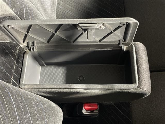 タント カスタムＲＳ　両側パワースライドドア　バックカメラ　社外ナビ【ＡＶＷ－２０４ｉＷ】　ＥＴＣ　フルセグ　後席サンシェード　オートエアコン　パワーウィンドウ　スマートキー　プッシュスタート（15枚目）