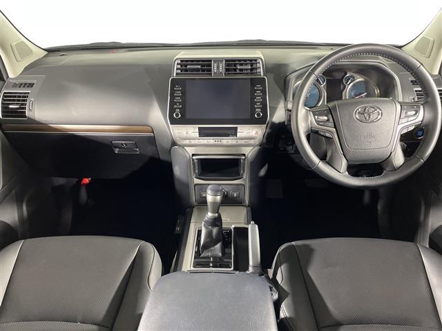 ランドクルーザープラド ＴＸ　Ｌパッケージ　マットブラックエディション　サンルーフ　純正メーカーナビ　フルセグテレビ　アラウンドビューモニター　黒革シート　ＢＳＭ　ドライブレコーダー　三列目電動シート　シートヒーター　シートクーラー　レーダークルーズコントロール（20枚目）