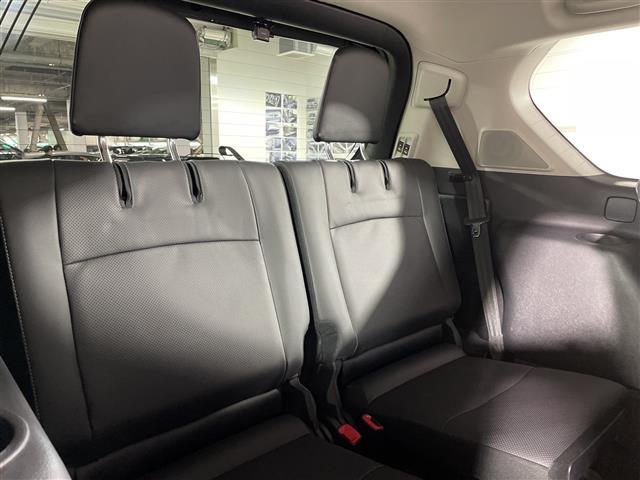 ランドクルーザープラド ＴＸ　Ｌパッケージ　マットブラックエディション　サンルーフ　純正メーカーナビ　フルセグテレビ　アラウンドビューモニター　黒革シート　ＢＳＭ　ドライブレコーダー　三列目電動シート　シートヒーター　シートクーラー　レーダークルーズコントロール（25枚目）