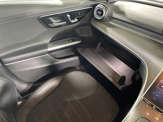 Cクラス C220dアバンギャルド 純正ナビゲーション BT DVD CD フルセグテレビ 全方位カメラ ブラインドスポットモニター ヘッドアップディスプレイ コーナーセンサー レーダークルーズコントロール パトルシフト(21枚目)