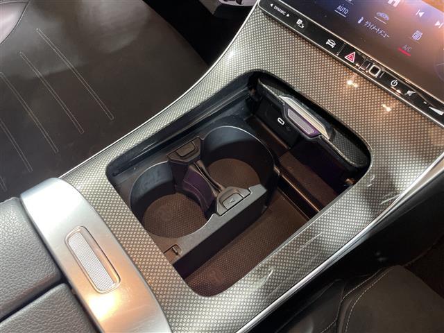 Cクラス C220dアバンギャルド 純正ナビゲーション BT DVD CD フルセグテレビ 全方位カメラ ブラインドスポットモニター ヘッドアップディスプレイ コーナーセンサー レーダークルーズコントロール パトルシフト(22枚目)