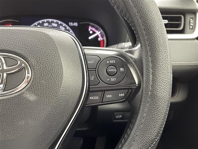 RAV4 G Zパッケージ ワンオーナー 純正ナビ(CD・DVD・フルセグ・BT)バックカメラ ビルトインETC 前後クリアランスソナー パワーバックドア 前席シートヒーター 運転席パワーシート ステアリングヒーター BSM(9枚目)