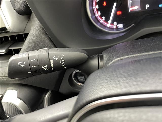 RAV4 G Zパッケージ ワンオーナー 純正ナビ(CD・DVD・フルセグ・BT)バックカメラ ビルトインETC 前後クリアランスソナー パワーバックドア 前席シートヒーター 運転席パワーシート ステアリングヒーター BSM(10枚目)