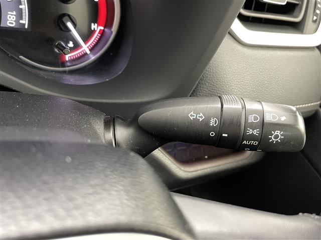 RAV4 G Zパッケージ ワンオーナー 純正ナビ(CD・DVD・フルセグ・BT)バックカメラ ビルトインETC 前後クリアランスソナー パワーバックドア 前席シートヒーター 運転席パワーシート ステアリングヒーター BSM(11枚目)