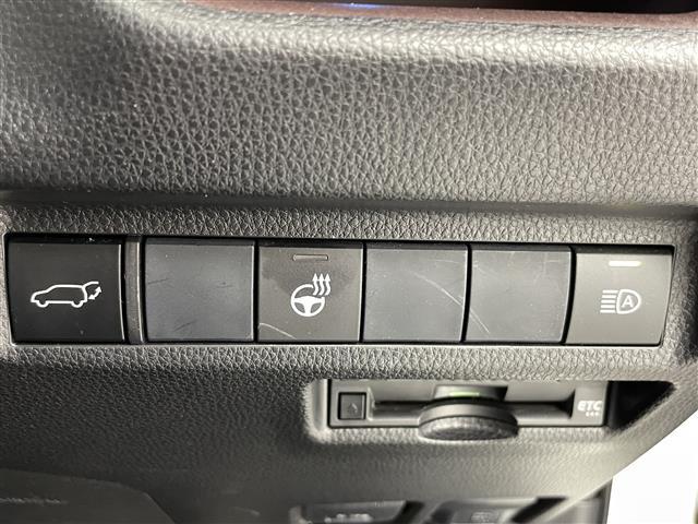 RAV4 G Zパッケージ ワンオーナー 純正ナビ(CD・DVD・フルセグ・BT)バックカメラ ビルトインETC 前後クリアランスソナー パワーバックドア 前席シートヒーター 運転席パワーシート ステアリングヒーター BSM(14枚目)