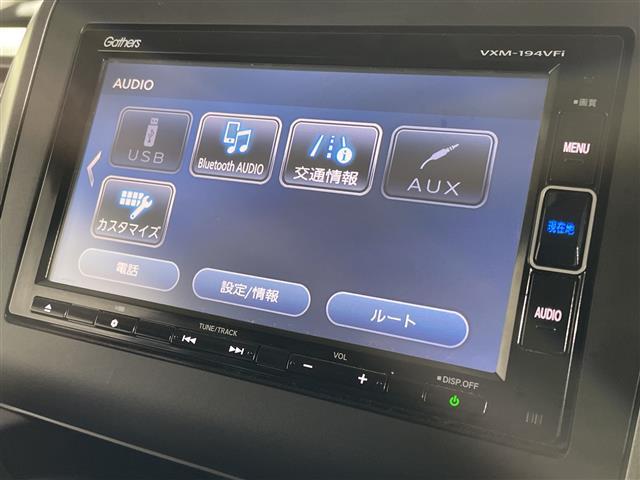 フリード＋ Ｇ・ホンダセンシング　禁煙車　純正メモリナビ（フルセグＴＶＤＶＤ／ＣＤ／ＢＴ）バックモニター　ホンダセンシング　両側パワスラ　レーダークルコン　ＥＴＣ　前後ドラレコ　アイドリングストップ　ＬＥＤヘッドライト　スマートキー（3枚目）