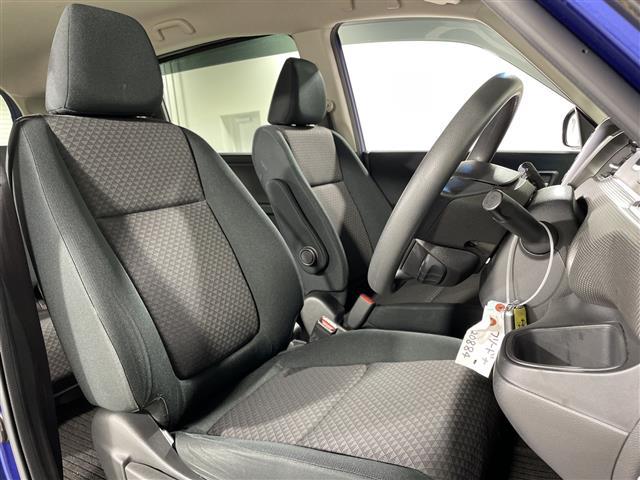 フリード＋ Ｇ・ホンダセンシング　禁煙車　純正メモリナビ（フルセグＴＶＤＶＤ／ＣＤ／ＢＴ）バックモニター　ホンダセンシング　両側パワスラ　レーダークルコン　ＥＴＣ　前後ドラレコ　アイドリングストップ　ＬＥＤヘッドライト　スマートキー（27枚目）