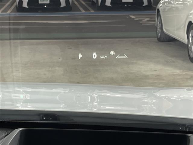 クラウンクロスオーバー Ｇアドバンスド・レザーパッケージ　禁煙車　純正１２型ナビ　全方位モニター　トヨタセーフティー　デジタルインナーミラー　１００Ｖ電源　シートヒーター　パワーシート　スペアキー有り　置くだけ充電　ビルトインＥＴＣ　スマートキー（5枚目）