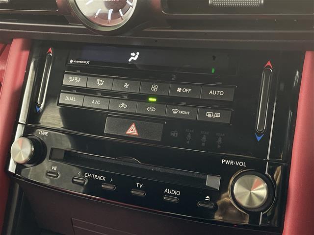 IS IS300h Fスポーツ サンルーフ アラウンドビューモニター 純正メモリナビ フルセグテレビ 赤革シート シートヒーター BSM ETC2.0 レーダークルーズコントロール カードキー有り(23枚目)