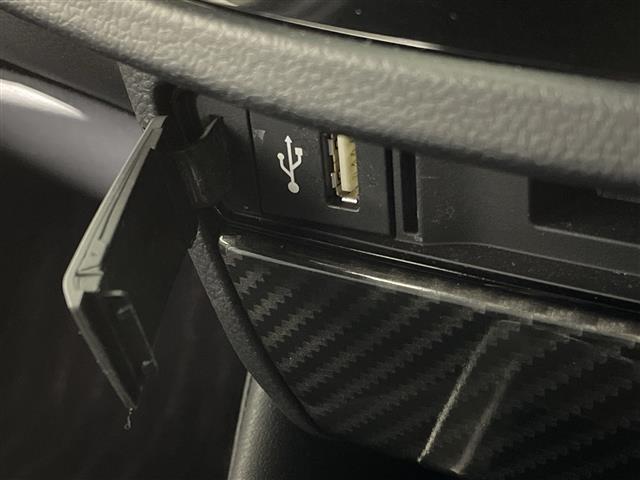 クラウンハイブリッド RS 純正メモリナビ アラウンドビューモニター フルセグテレビ ハーフレザーシート シートヒーター 前後ドライブレコーダー ETC プッシュスタート レーダークルーズコントロール(19枚目)