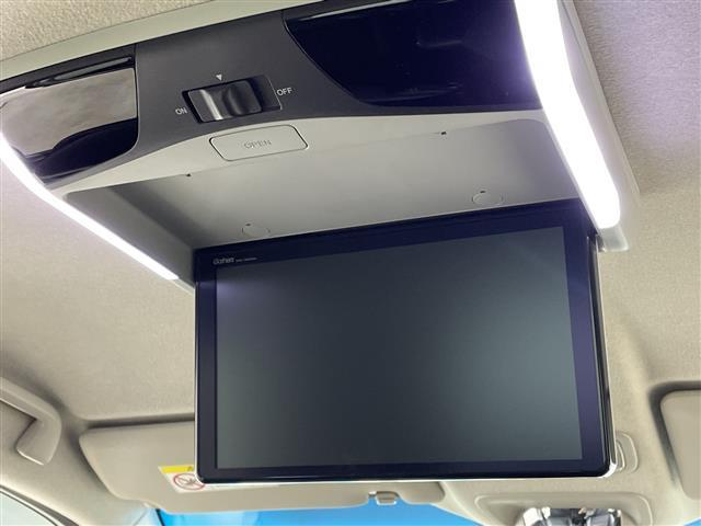 フリードハイブリッド ハイブリッド・Gホンダセンシング 純正9インチナビ(CD/DVD/BT/フルセグTV)バックモニター 純正後席モニター ホンダセンシング 両側パワスラ ETC ハーフレザーシート シートヒーター 革巻きステアリング ステリモ LED(2枚目)