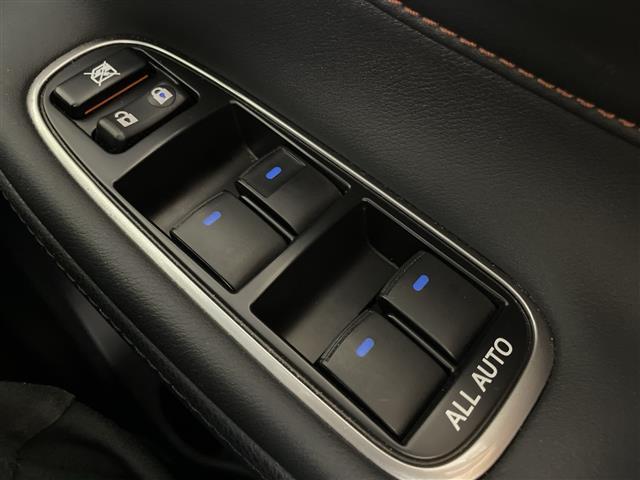 クラウンハイブリッド アスリートG 純正HDDナビゲーション CD DVD BT フルセグテレビ バックモニター プリクラッシュモニター レーダークルーズコントロール オートハイビーム 革シート シートヒーター ベンチレーション(11枚目)