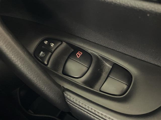 エクストレイル 20Xi 純正メモリナビ(フルセグTV/DVD/CD/BT)アラウンドビューモニター エマージェンシーブレーキ プロパイロット コーナーセンサー デジタルインナーミラー電動リアゲート 純正ドラレコ ETC(15枚目)