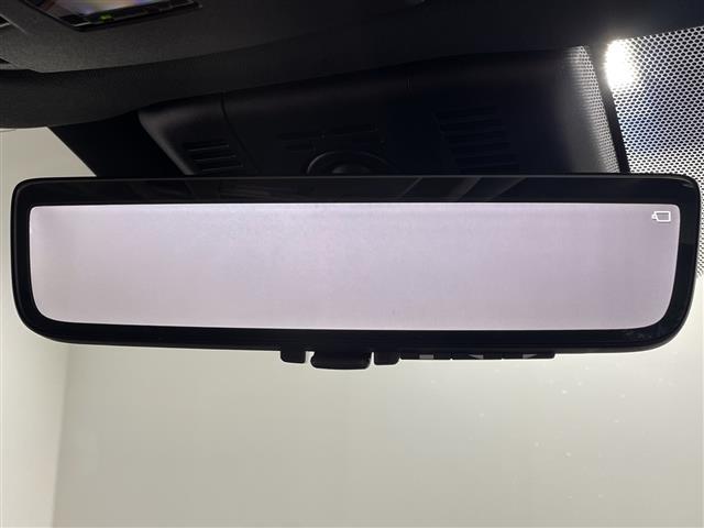 クラウンスポーツ Z 禁煙車 純正ナビ(フルセグTV/Bluetooth)全方位モニター トヨタセーフティー レーダークルコン パノラマルーフ ETC ドラレコ シートヒーター 電動リアゲート デジタルインナーミラー(6枚目)