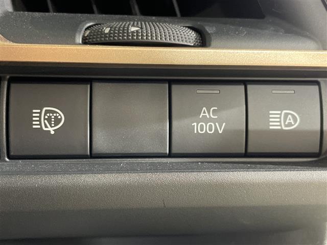 クラウンスポーツ Z 禁煙車 純正ナビ(フルセグTV/Bluetooth)全方位モニター トヨタセーフティー レーダークルコン パノラマルーフ ETC ドラレコ シートヒーター 電動リアゲート デジタルインナーミラー(8枚目)